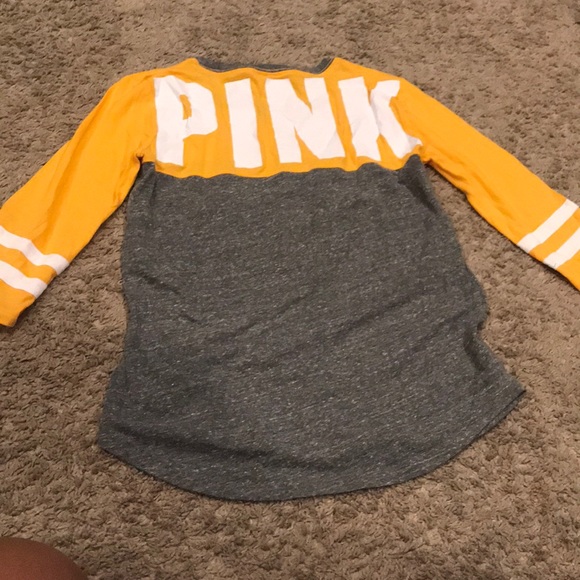 Quarter length shirt - Picture 2 of 2